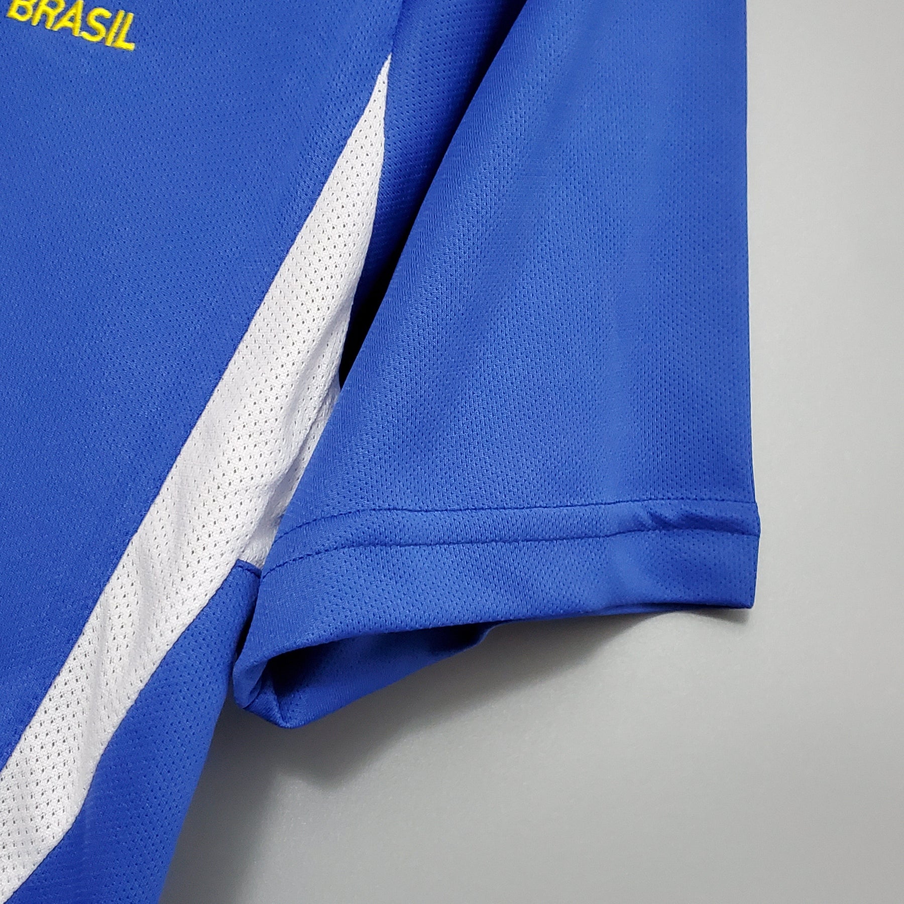 Camisa Seleção Brasileira Away 2002 - Nike Retrô Masculina - Azul/Branca