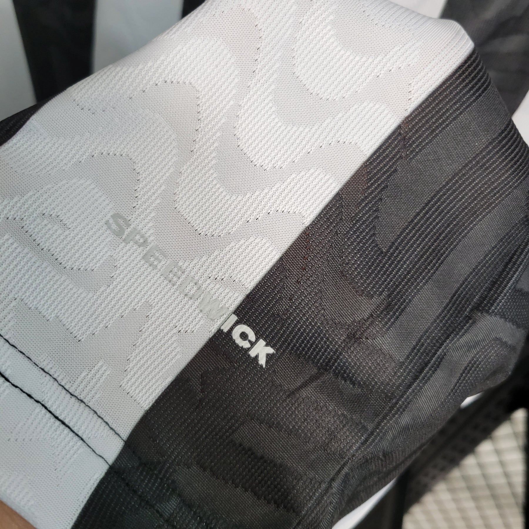 Camisa Botafogo Home 2023/24 - Reebok Torcedor Masculina - Preta/Branca